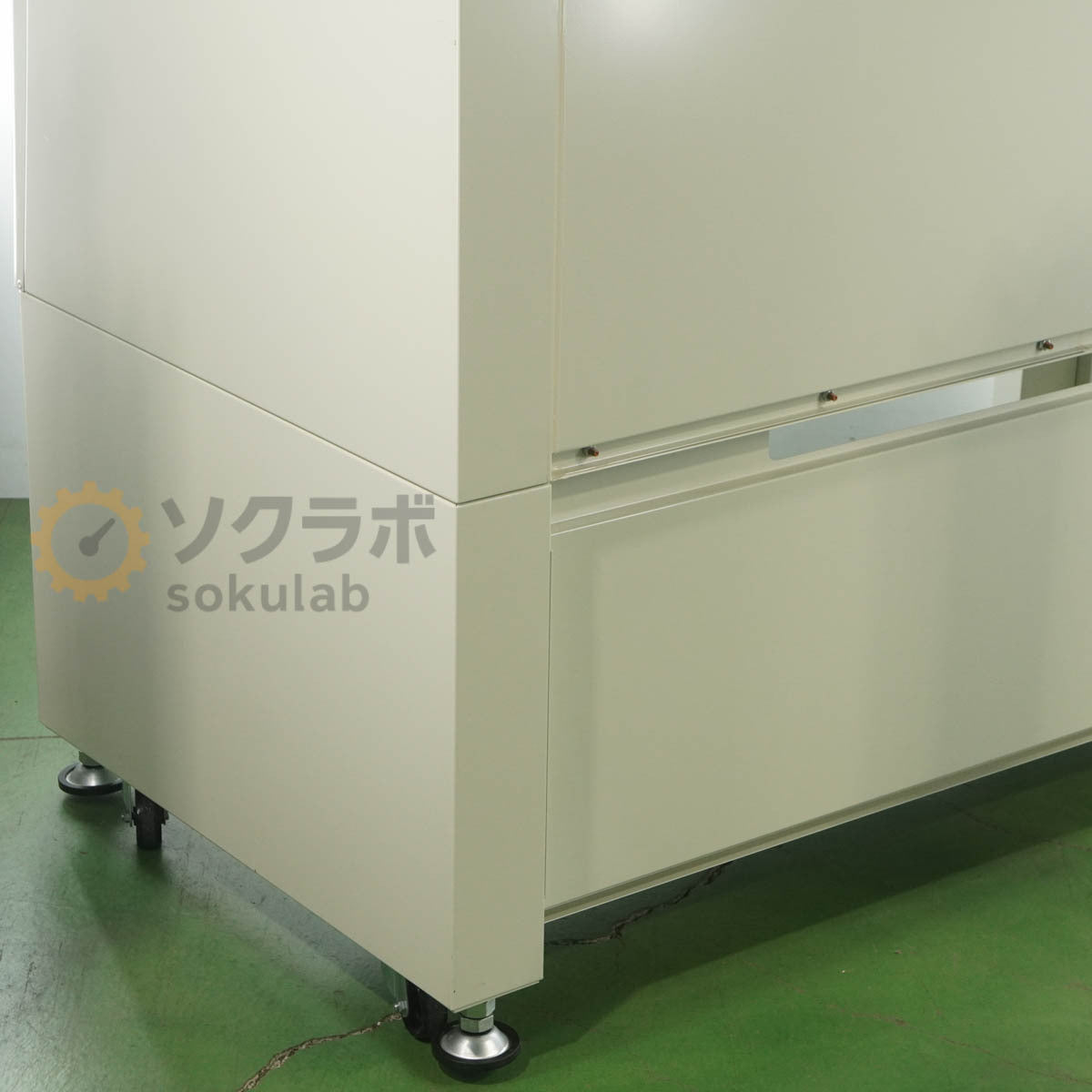 Hitachi SCV-1309EC II A2 Class II Safety Cabinet [k1239179221]