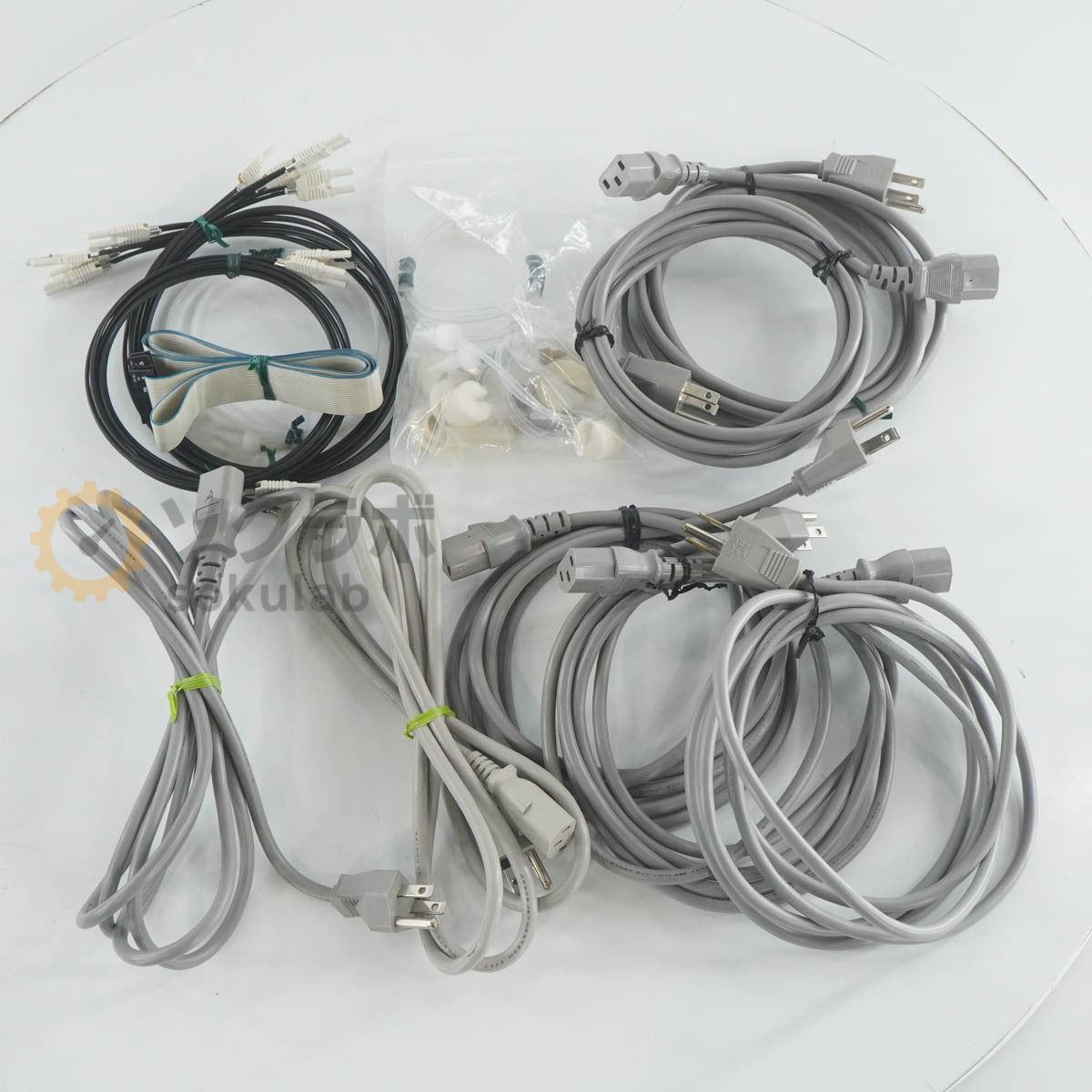 Shimadzu HPLC System LC-10AD CTO-10A RID-10A SPD-10A SIL-10A DGU-12A [o1239190955]