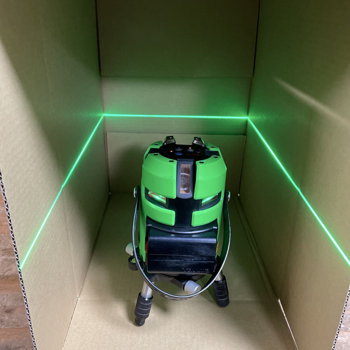 Tajima ZEROGS-KJC Laser Level Green Laser Full Line Cross with RCV-G 12 pcs [v1240002063]
