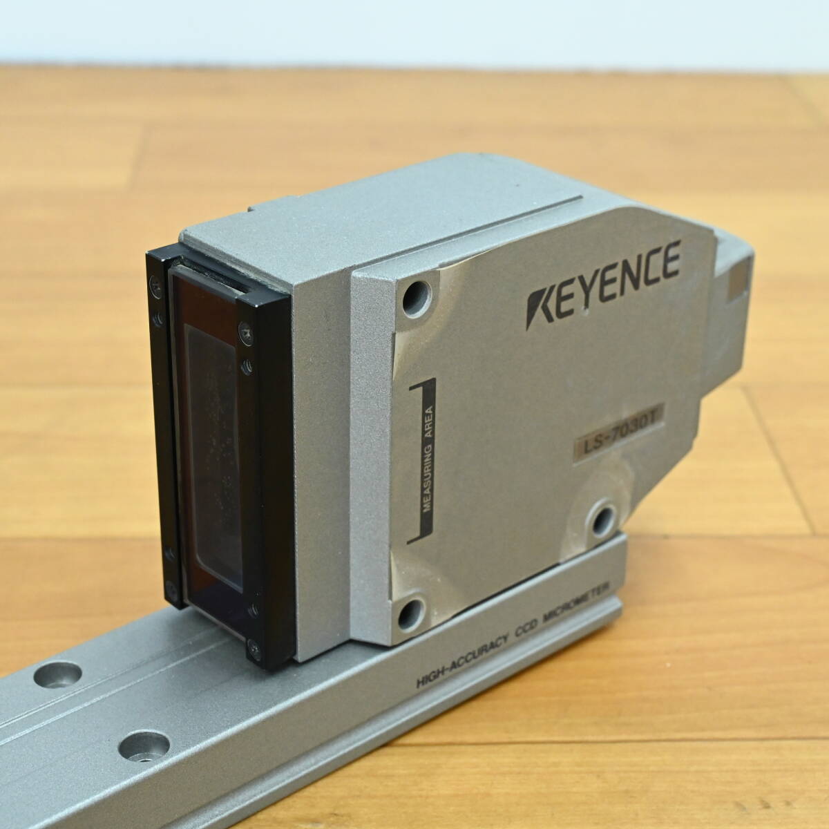 Keyence LS-7030T+LS-7030R Used Equipment 1 Unit [w1240183426]