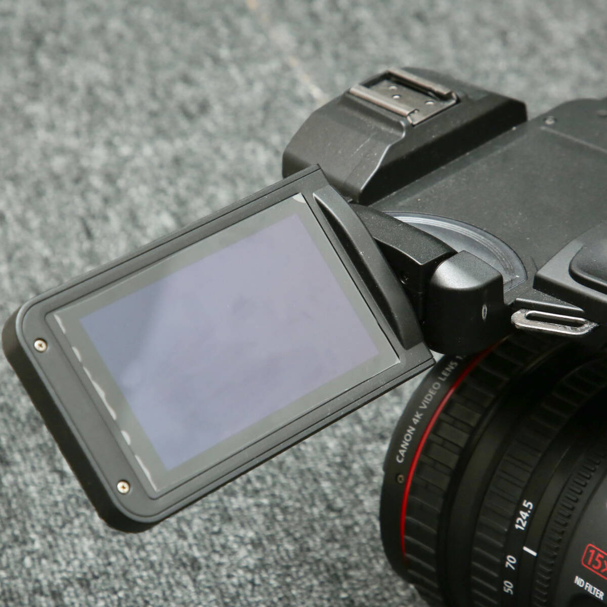 Canon XF605 Professional Camcorder [1240895496]