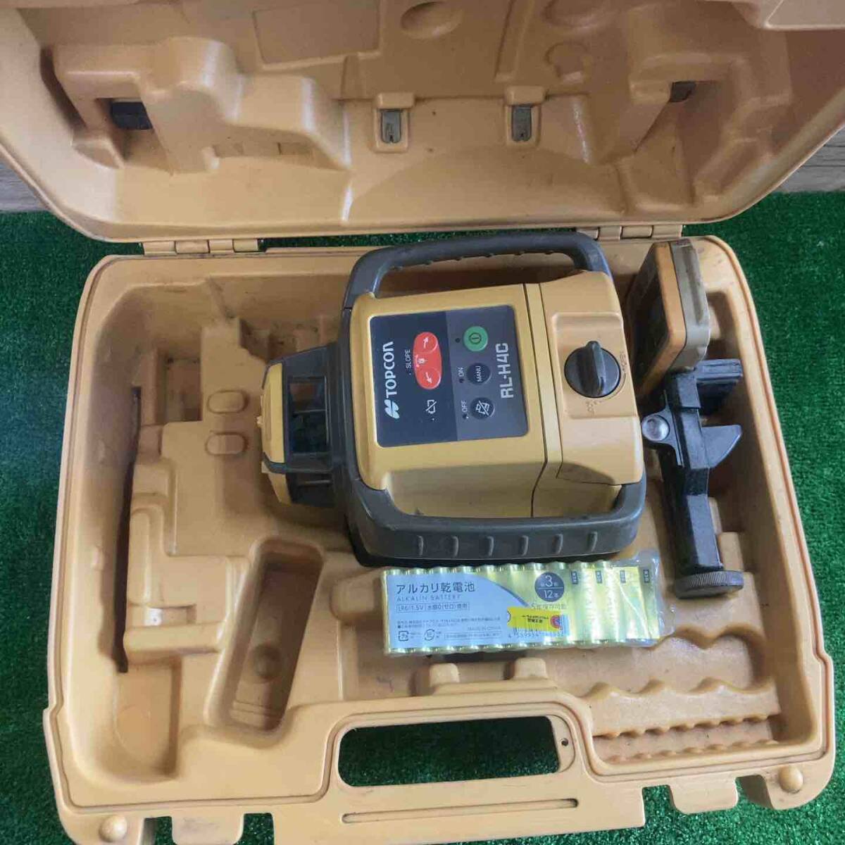 Topcon RL-H4C Rotating Laser with Measurement Range 2-800m [q1241688367]