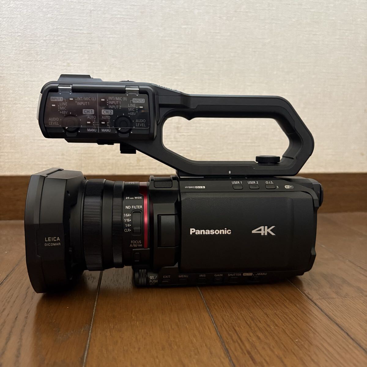 Panasonic HC-X2000 Professional Video Camera 4K with Accessories [f1241900420]