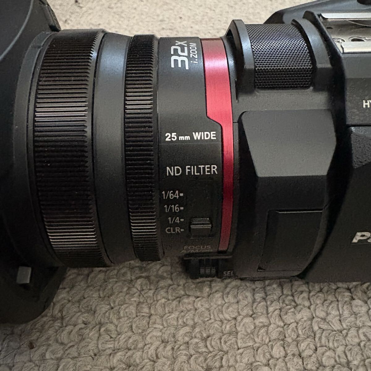Panasonic HC-X2000 Professional Video Camera 4K with Accessories [f1241900420]