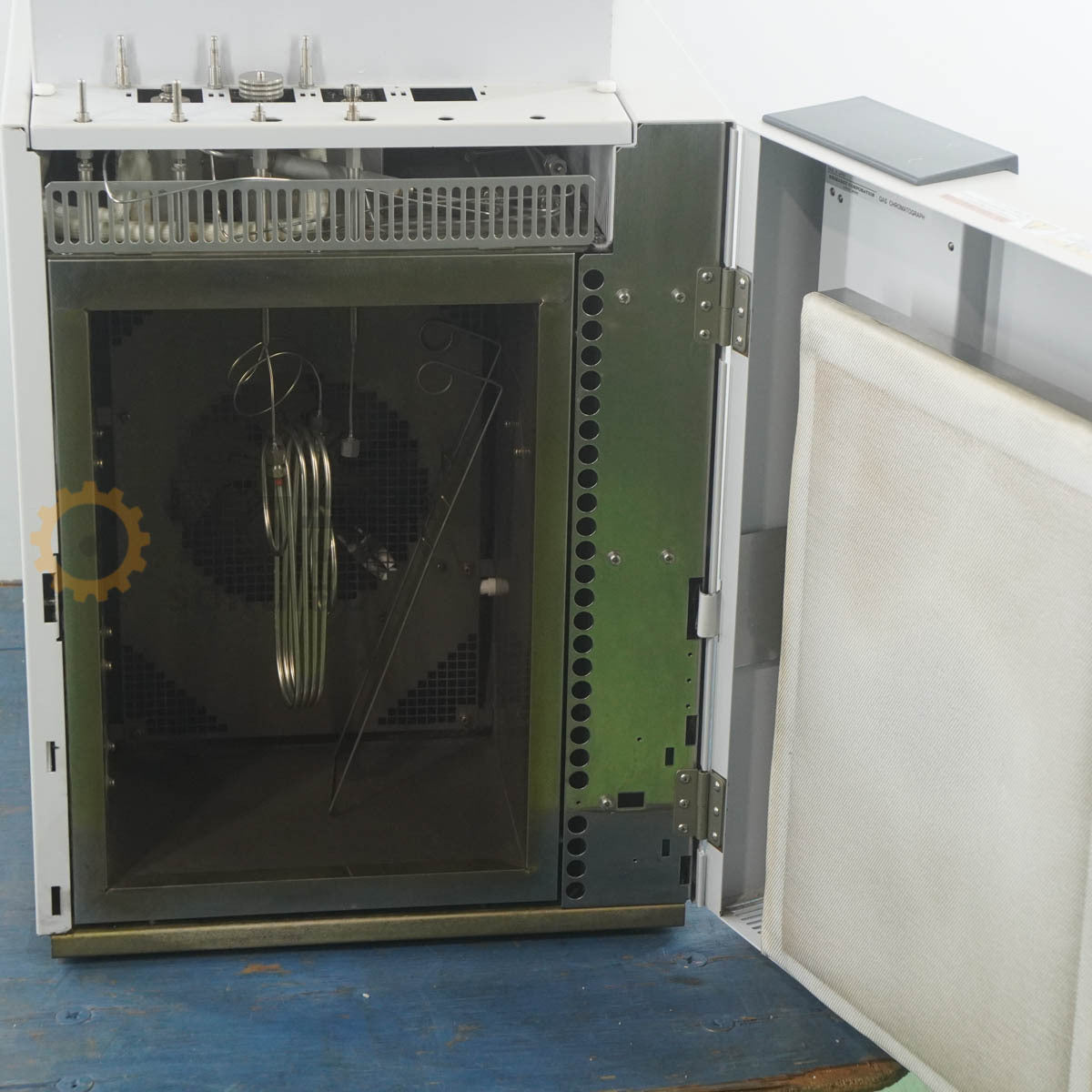 Shimadzu GC-2014ATF Gas Chromatograph with AOC-20i [h1242030230]