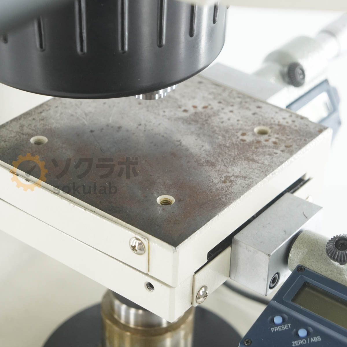 Akashi MVK-H3 Hardness Testing Machine 810-120 [x1242022543]