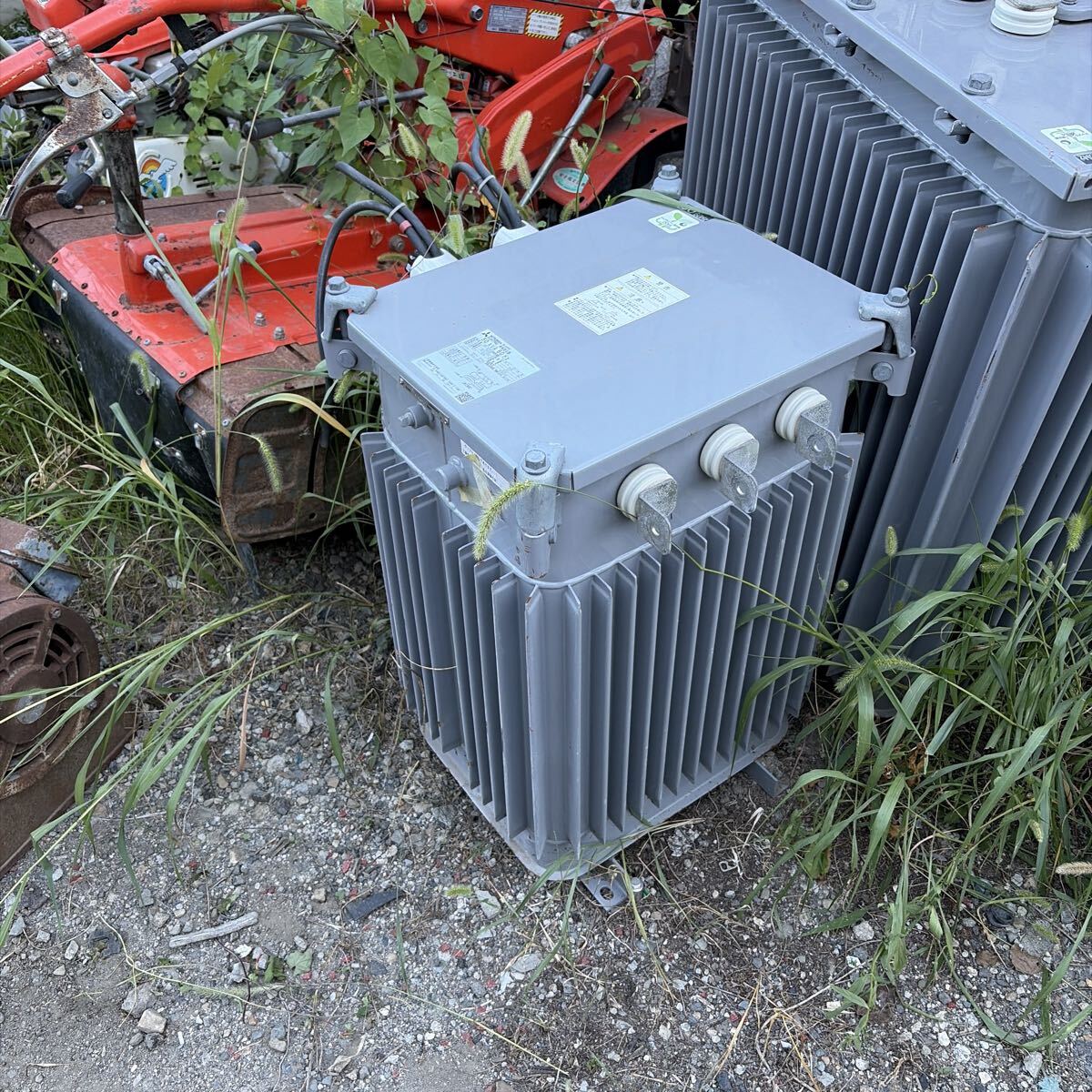 Mitsubishi Electric 50kVA Single Phase Transformer 6600V 210/105V 60Hz Oil-Immersed Self-Cooling 2021 Model [k1242046808]