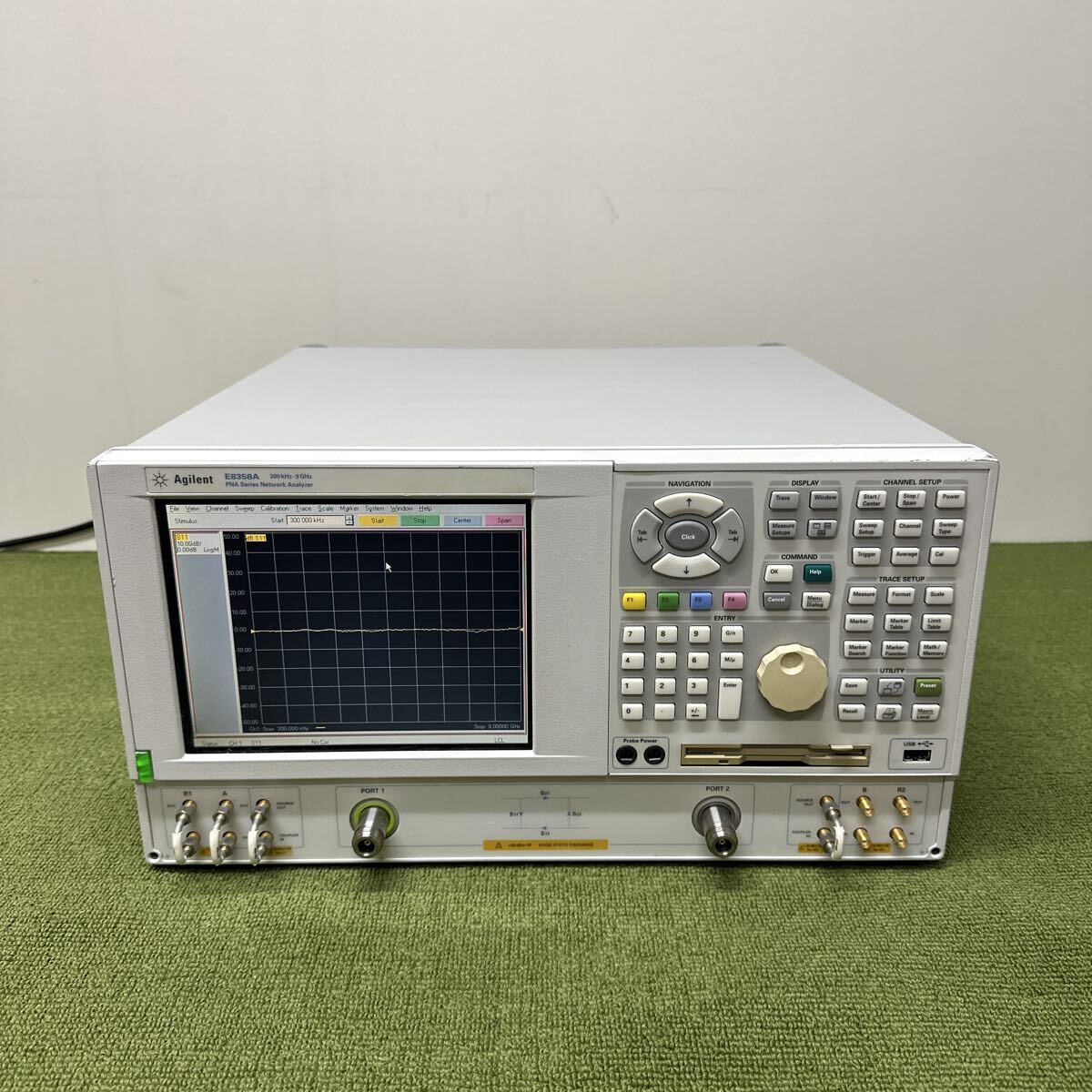 Agilent E8358A PNA Series Network Analyzer 300kHz-9GHz [o1242173038]