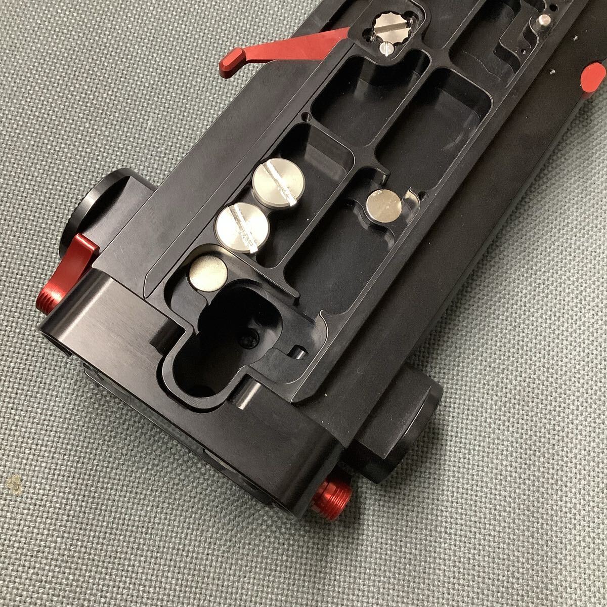 Vocas 0350-2200 Universal Shoulder Rig [w1242252842]