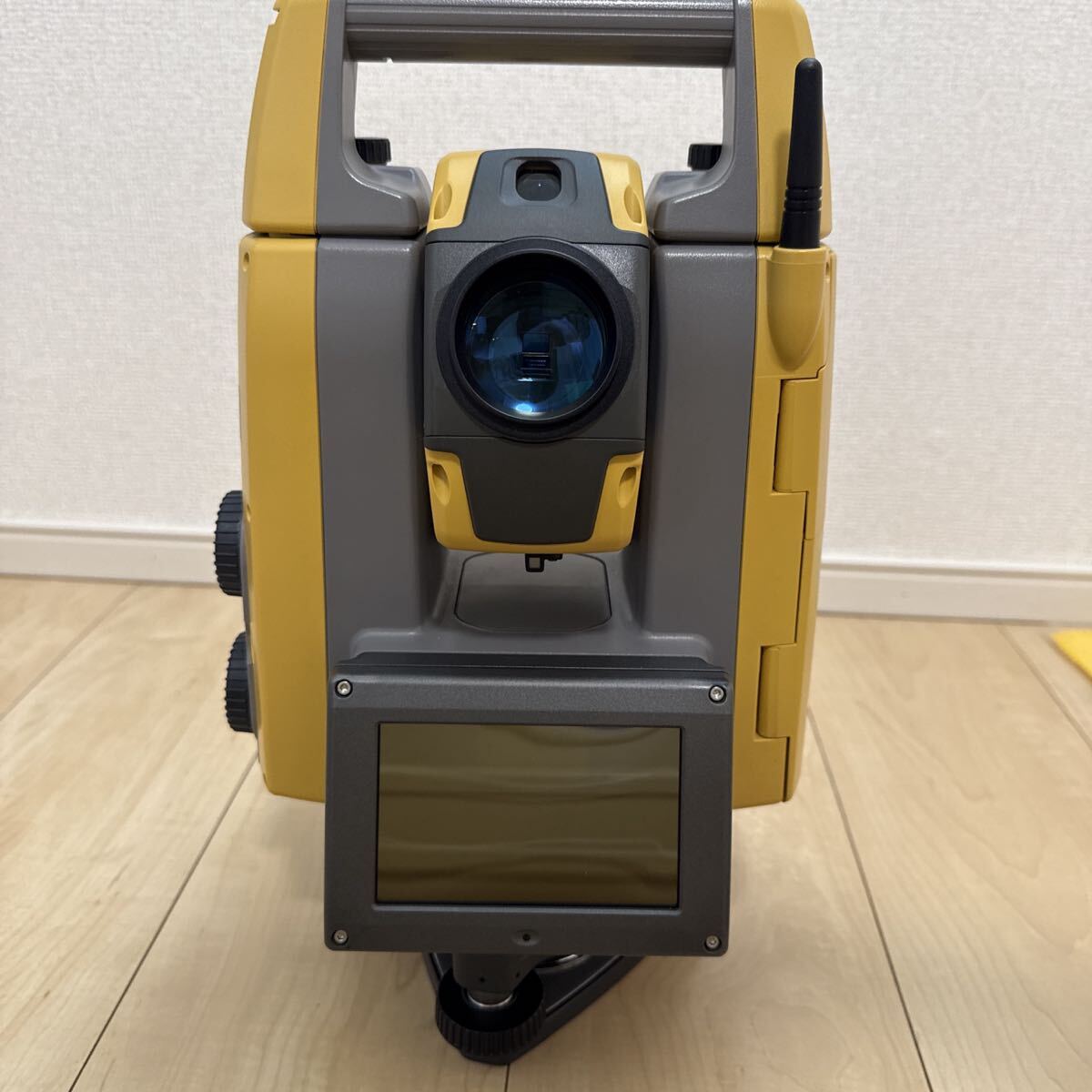 Topcon GT-605 Total Station Surveying Instrument [h1242291626]