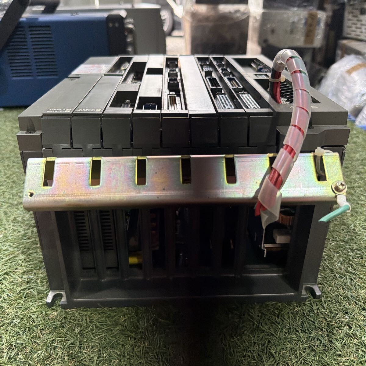 Mitsubishi Electric FCA325MK-1 Numerical Control System with Battery MC061 MC712 MC116 MC724-1 MC616 MC323 MC301 PD21B [o1242337358]