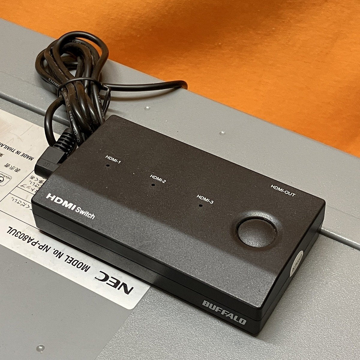 NEC AURORA NP-PA803ULJL Projector with BLE-170RW Screen [p1242345249]