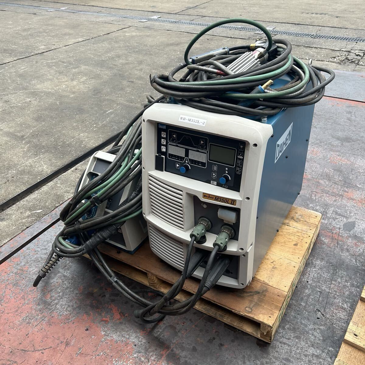 Daihen T5017 Semi-Automatic Welding Machine Digital Inverter WelbeeM350LⅡ WB-M352L with Manual [e1242684120]