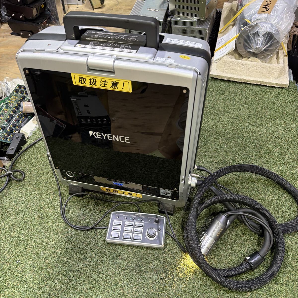Keyence VHX-600 Digital Microscope [1242713959]