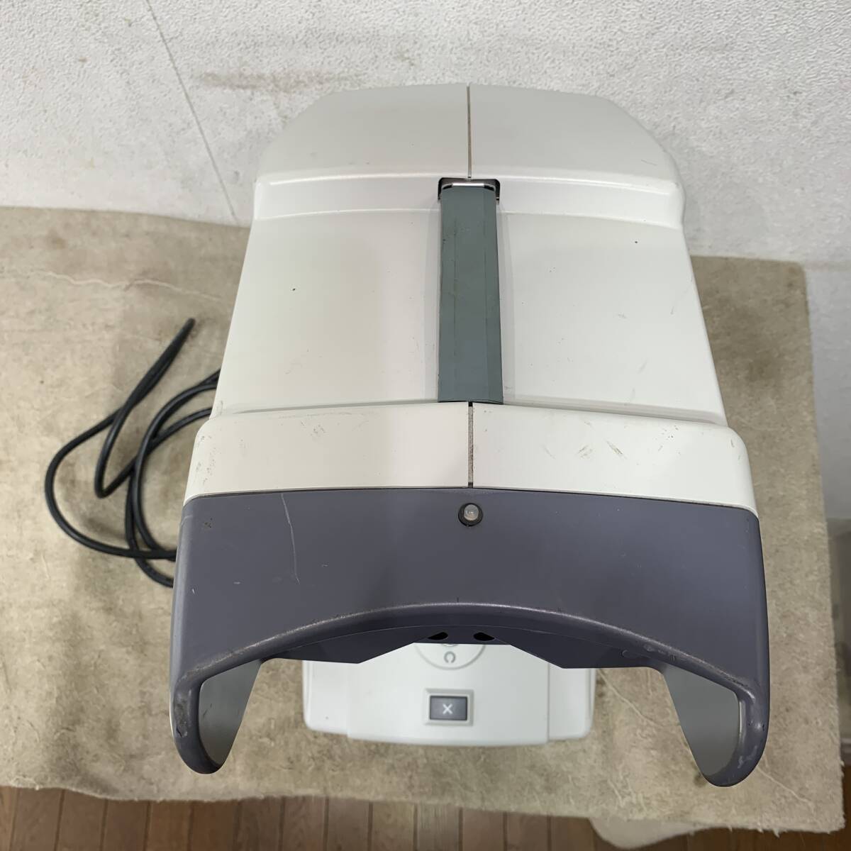 NIDEK NV-300 Auto Refractor 40cm Height 23cm Width 35cm Depth 9.2kg [s1242929218]