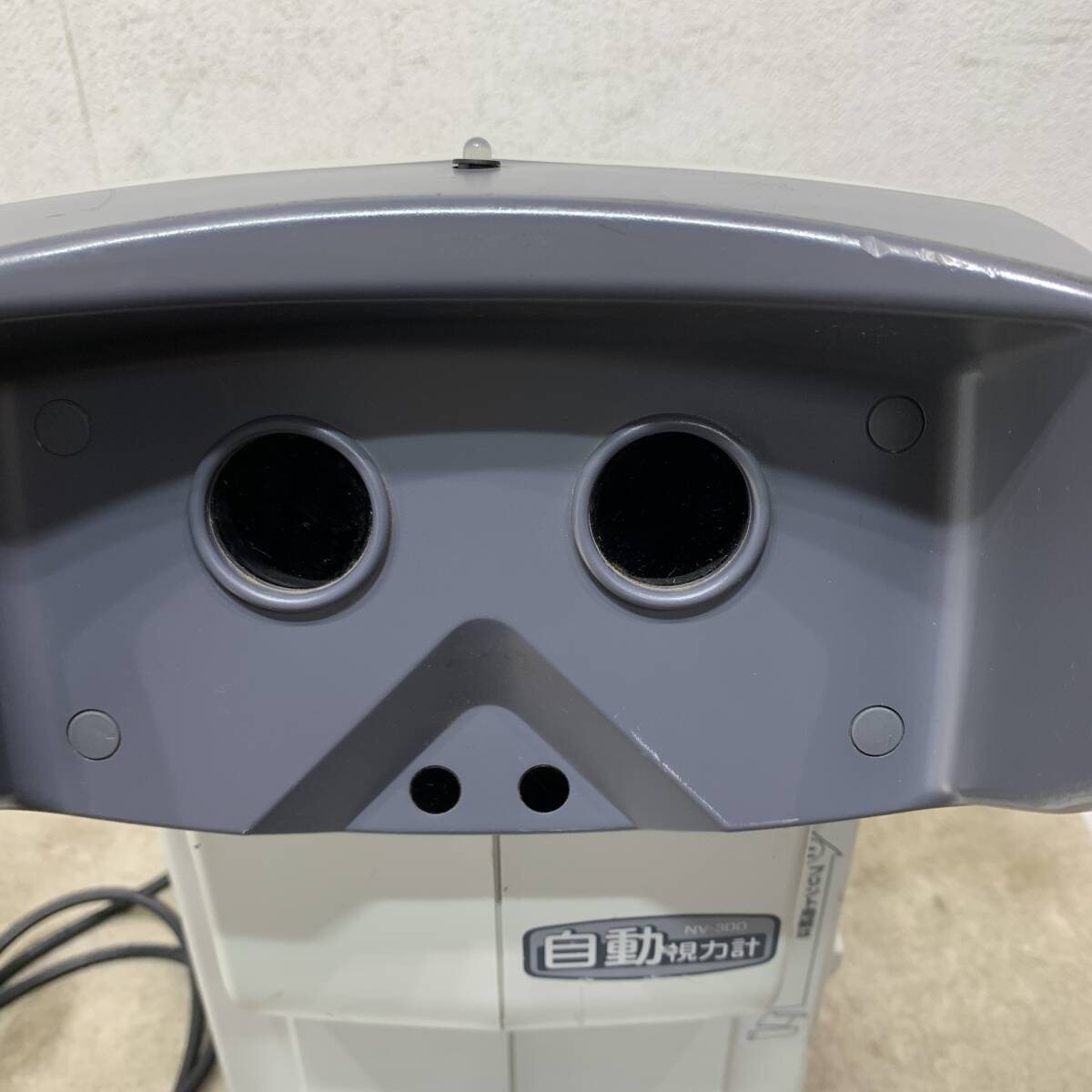 NIDEK NV-300 Auto Refractor 40cm Height 23cm Width 35cm Depth 9.2kg [s1242929218]