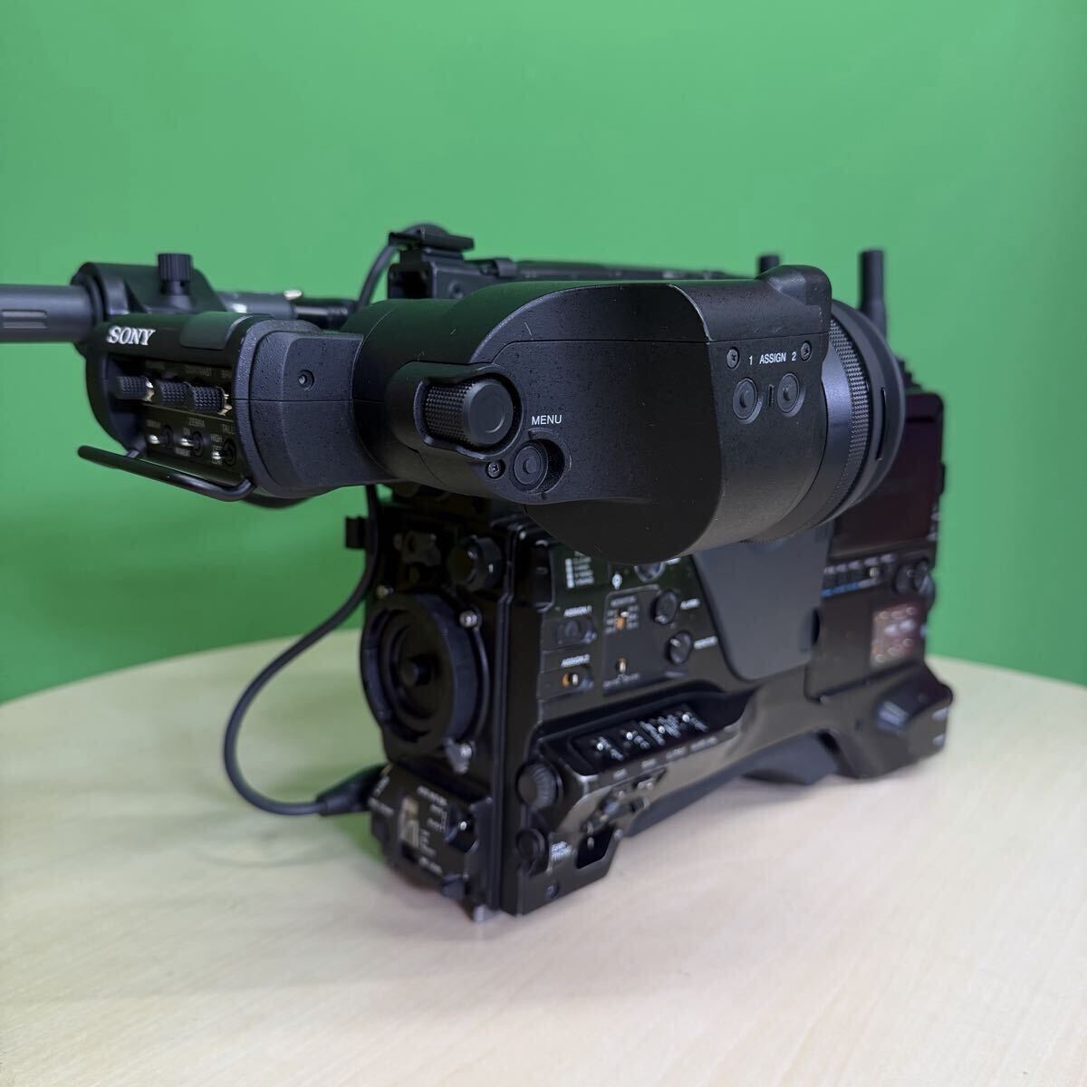 SONY PDW-750 XDCAM HD422 Camcorder [e1243136108]