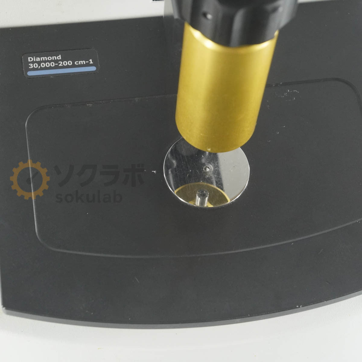 Thermo Scientific NICOLET iS10 FT-IR Spectrometer [e1243161313]