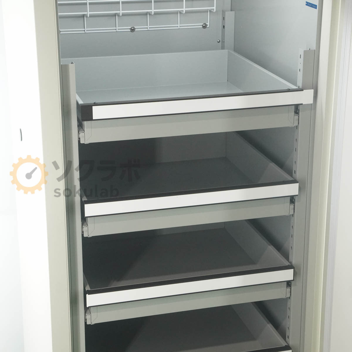Panasonic MPR-721R-PJ Research Refrigerator 671L with Key [1243143139]