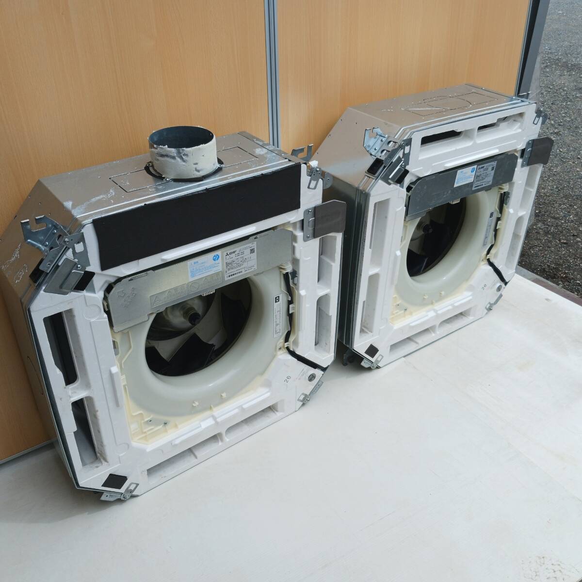 Mitsubishi Electric PLZX-ERMP224EZ Ceiling Cassette Air Conditioner 8HP 3-Phase 200V [v1243418251]