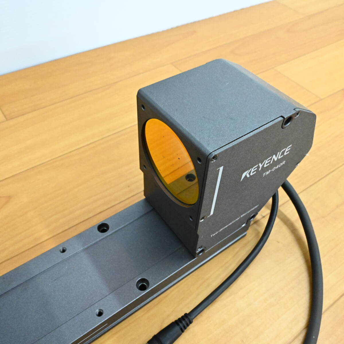 Keyence TM-040 (T+R) Used Equipment [s1244197076]