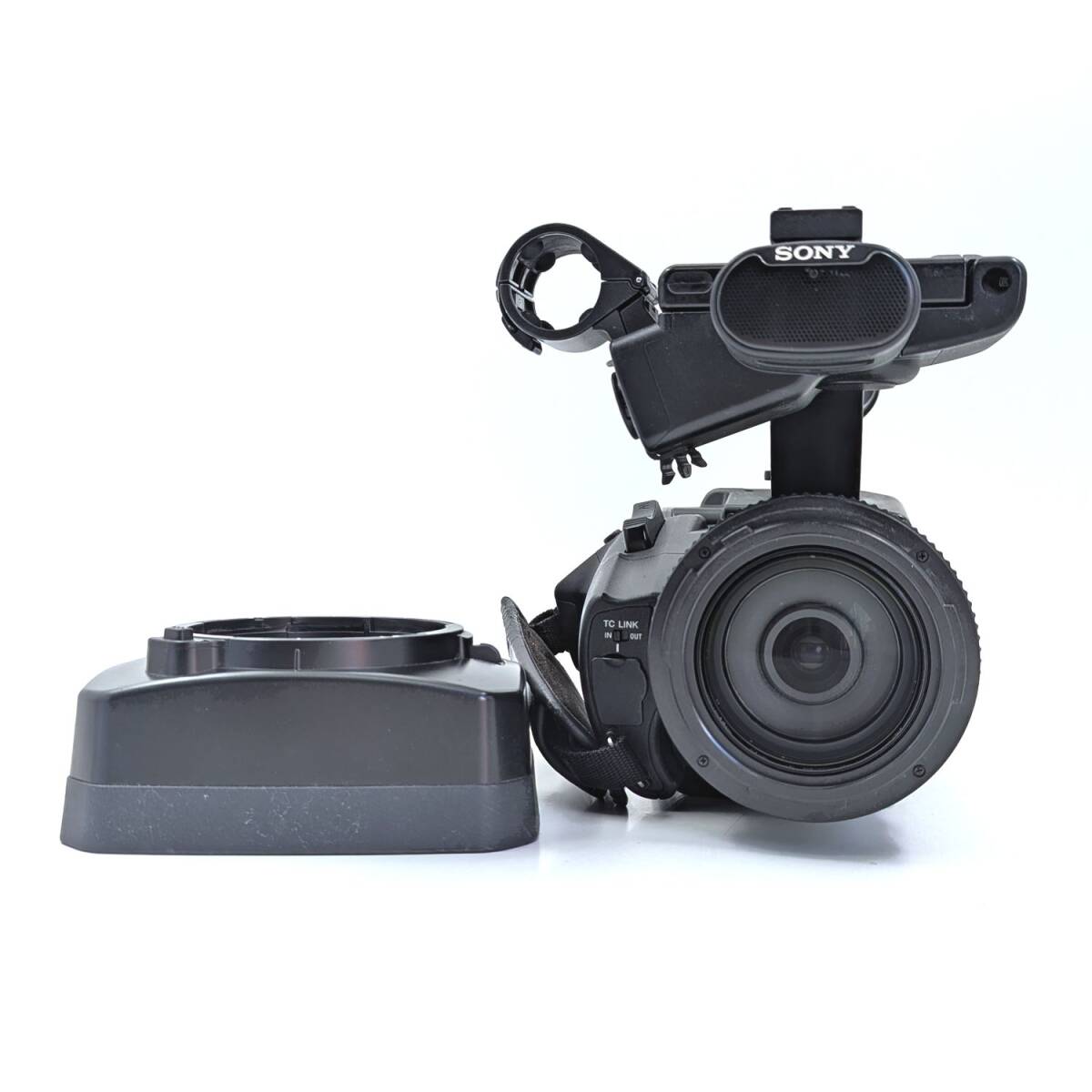 Sony HXR-NX5J NXCAM Camcorder [u1244306529]