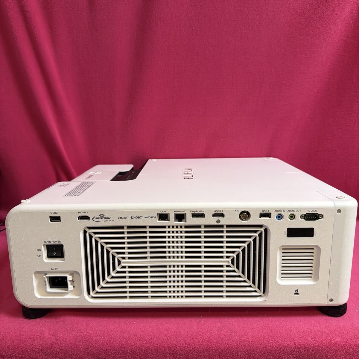 FUJIFILM FP-Z8000 Projector [o1244803511]