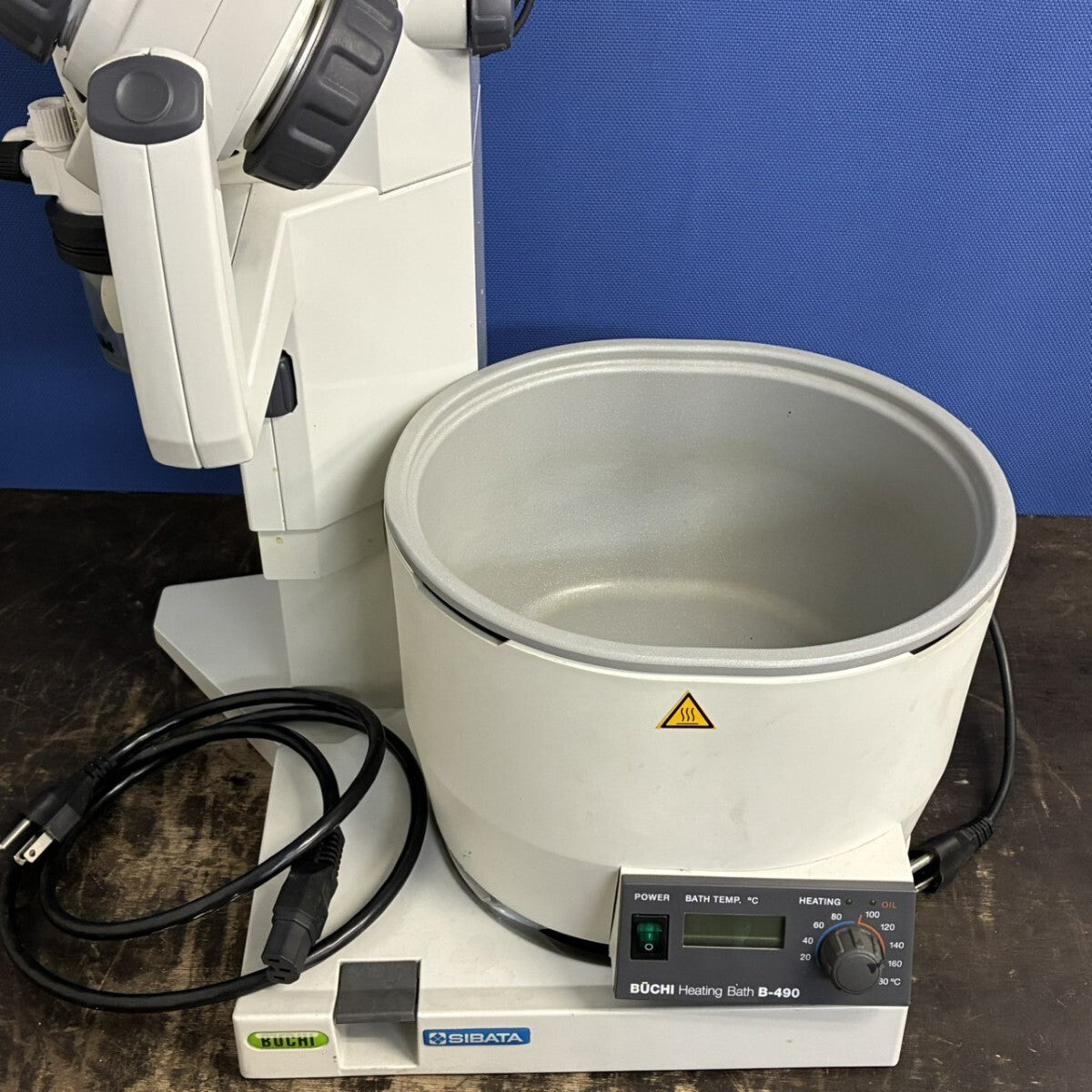 BUCHI R-200 Rotavapor V-800 B-490 Rotary Evaporator with Vacuum Controller (as-is) [e1244818233]