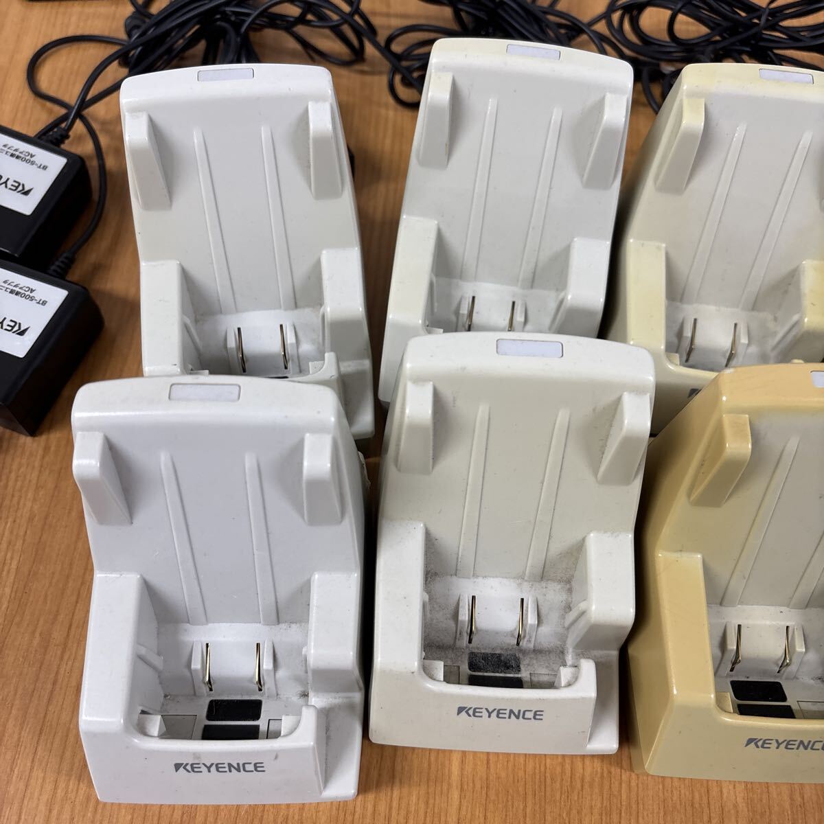 Keyence BT-600 Handheld Terminal 21 Units with 8 Chargers and 7 Adapters [g1244883445]