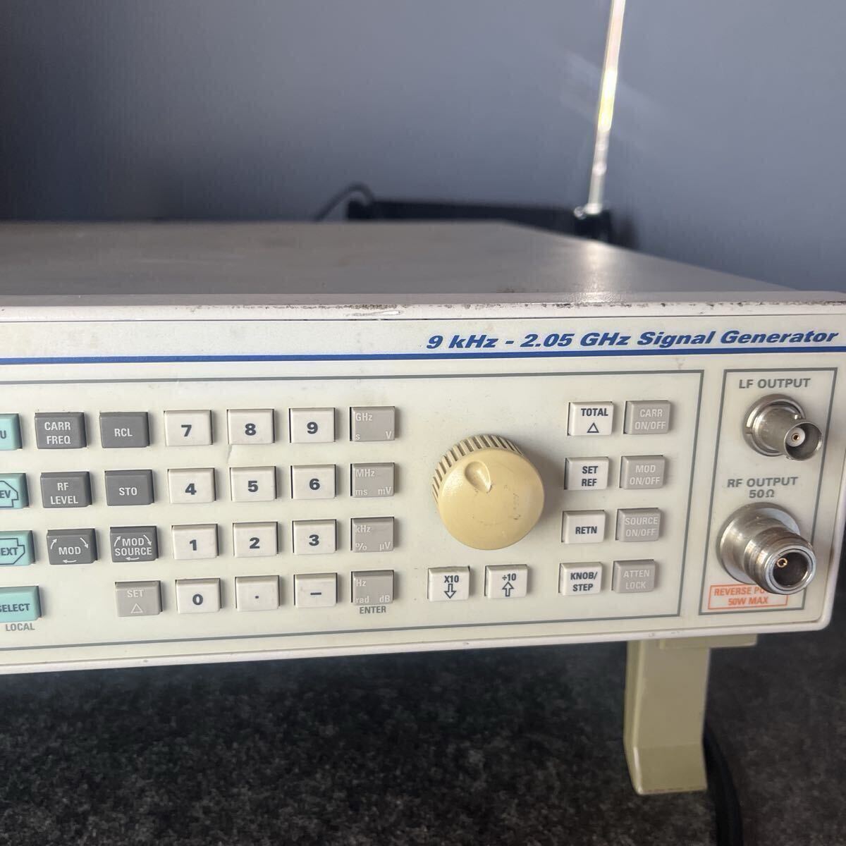 Marconi 2023B Signal Generator 9kHz-2.05GHz [g1244912094]