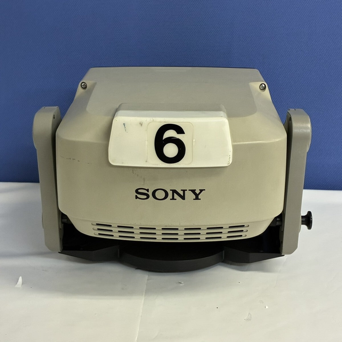 SONY HDVF-9900 Electronic Viewfinder 9-inch CRT with Hard Case (as-is) [j1244957866]