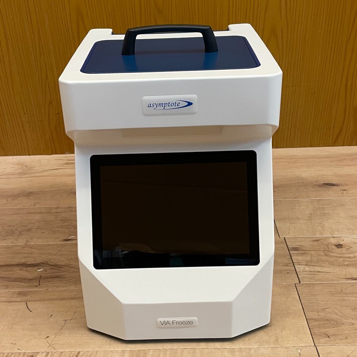 Asymptote VIA Freeze Research Freezer 100V 50/60Hz [r1245038106]