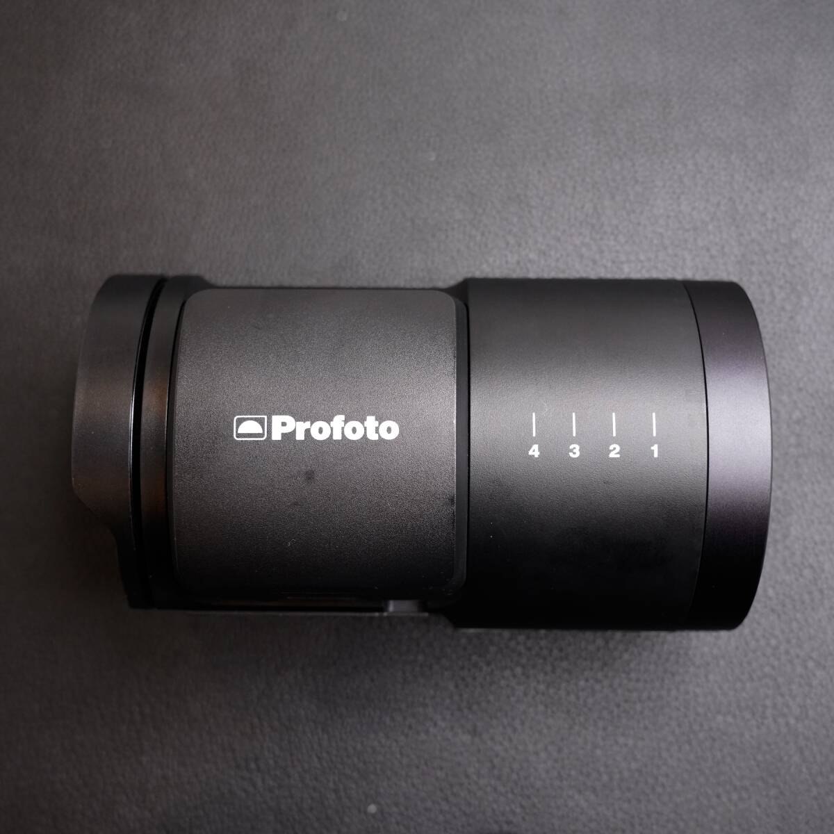 Profoto B10 LED Strobe Flash with New Flash Tube [p1245317609]