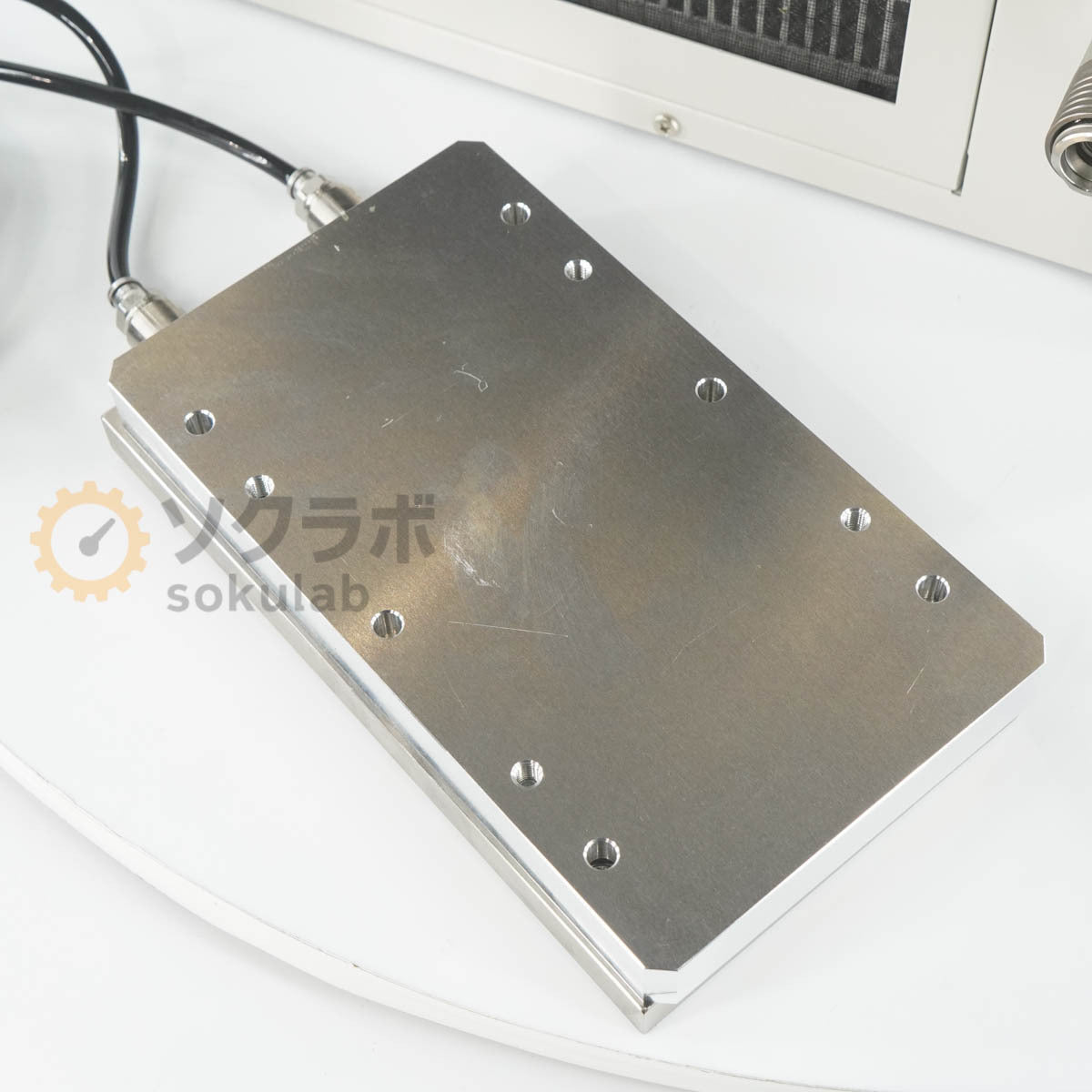 SMC HEC002-A5B Thermo-Con Peltier Circulating Liquid Temperature Control Unit [s1245335802]