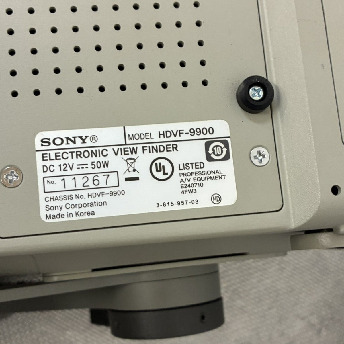 SONY HDVF-9900 Electronic Viewfinder 9-inch CRT with Hard Case (as-is) [w1245757251]