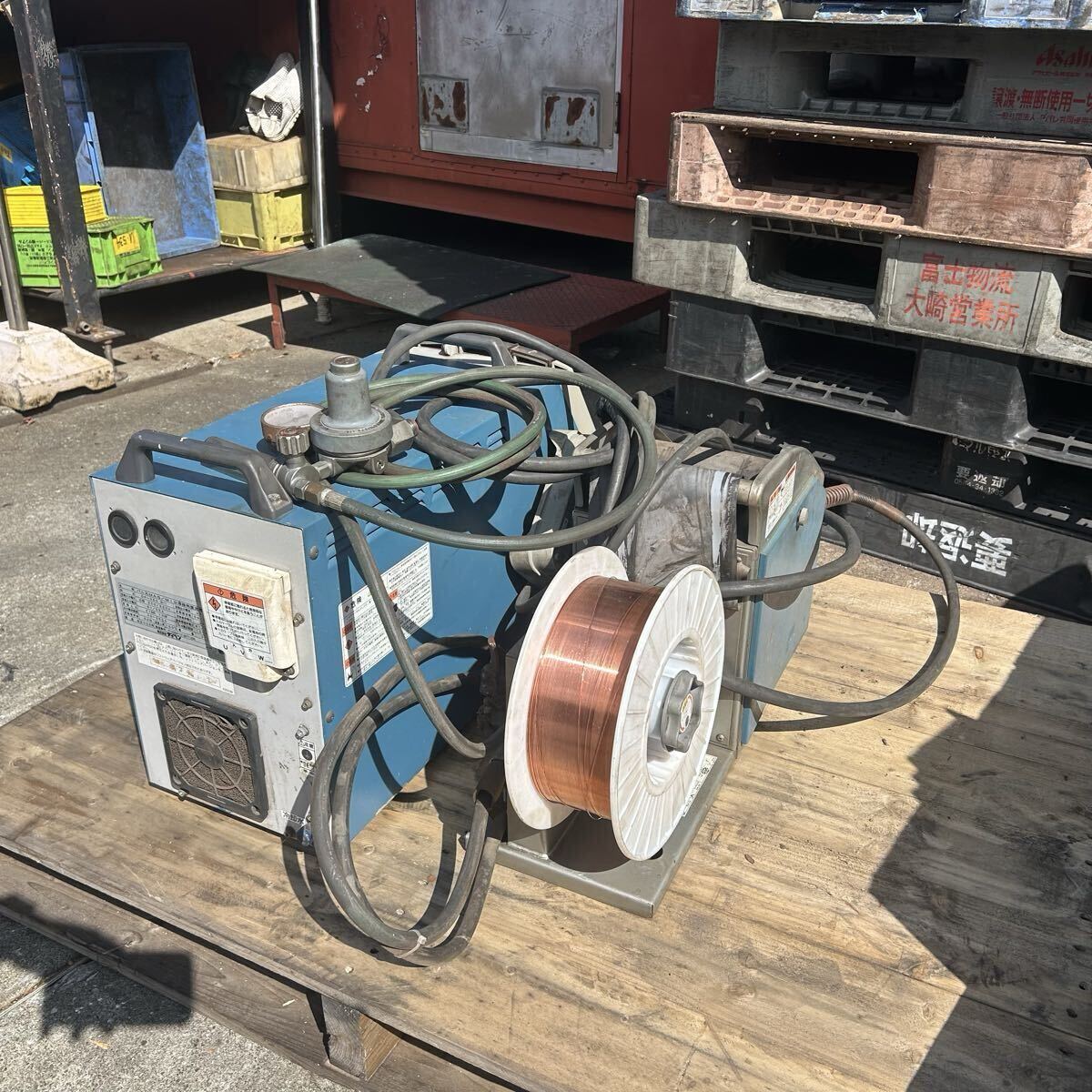 Daihen T5208 Digital Pulse Semi-Automatic Welding Machine DP-350(S-1) 200/220V 50/60Hz with Wire Feed Unit CM-7401 [l1246235436]
