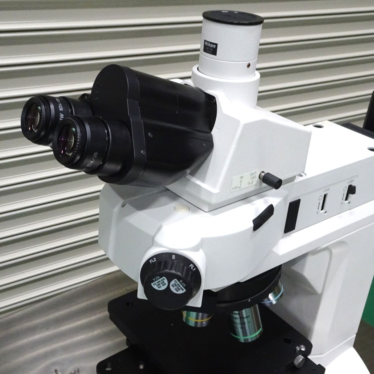 Nikon ECLIPSE LV150A Industrial Microscope with 5 Objective Lenses (for parts or not working) [t1246244437]