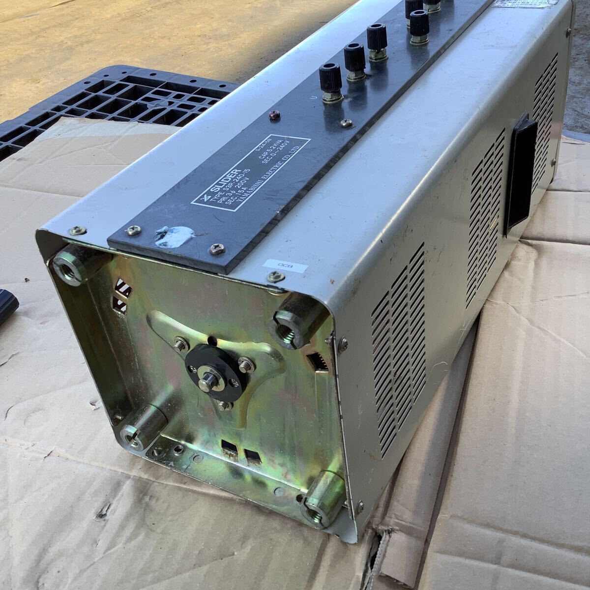 S3P-240-15 Voltage Slider 3-Phase 200V (as-is) [e1246504878]