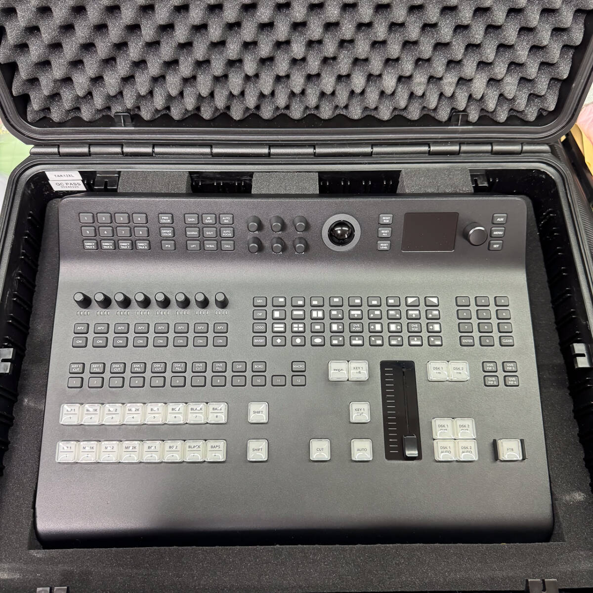 Blackmagic Design ATEM Television Studio Pro 4K Live Switcher 8 Inputs 12G-SDI [o1246531419]