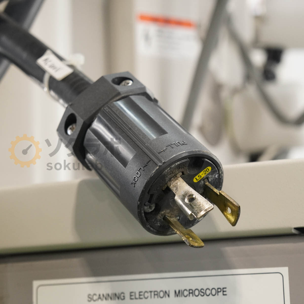 HITACHI S-3400N SEM Scanning Electron Microscope with PC [f1246549204]