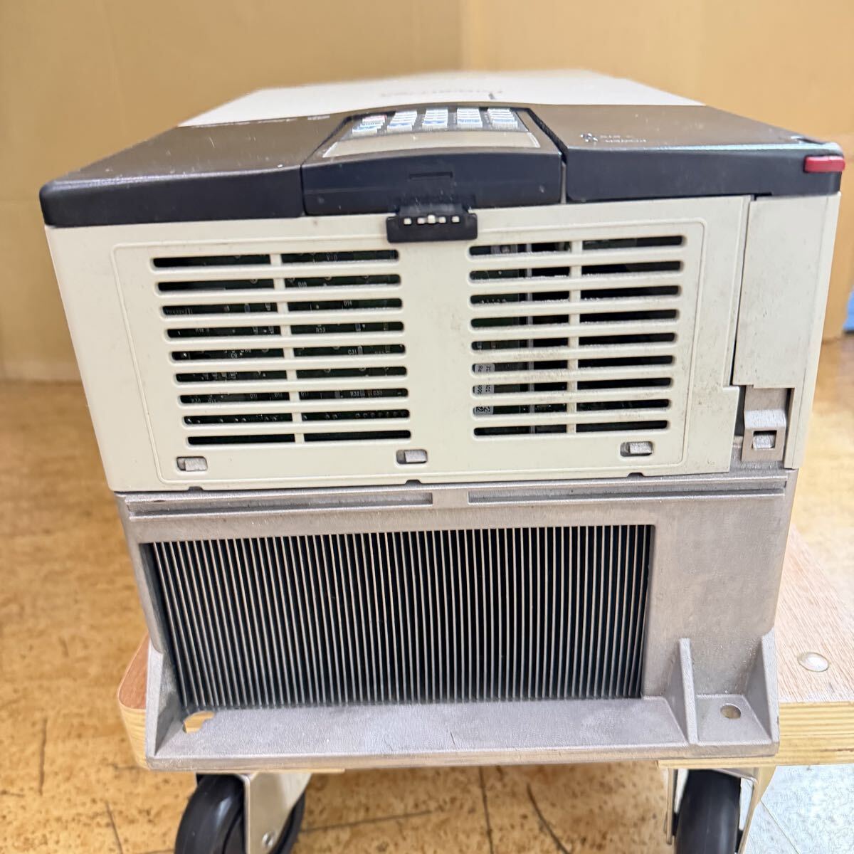 Allen-Bradley PowerFlex 700 Inverter 20BB052A0AYNBNC0 [u1246655064]