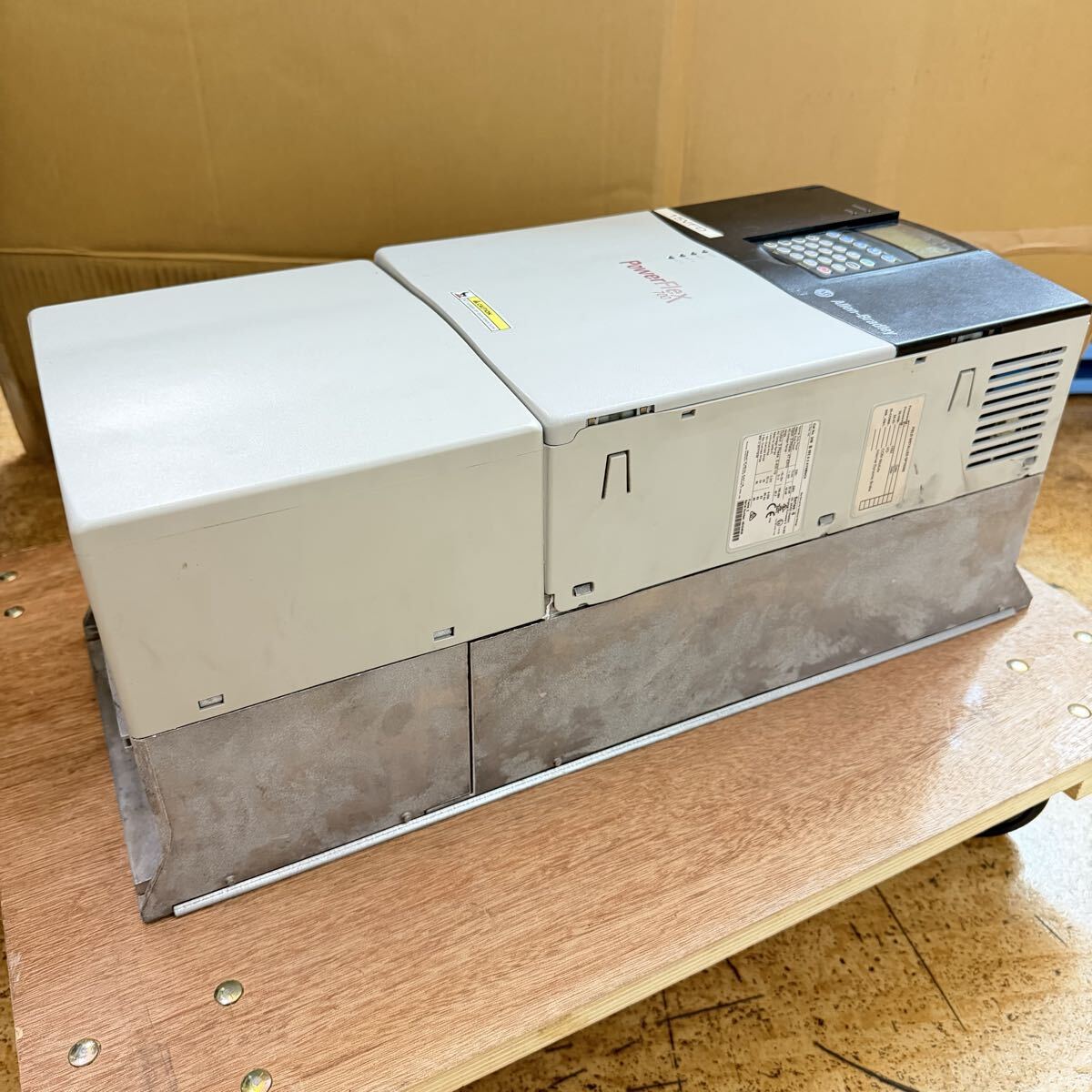 Allen Bradley PowerFlex 700 Inverter 20BB052A0AYNBNC0 [f1246641981]