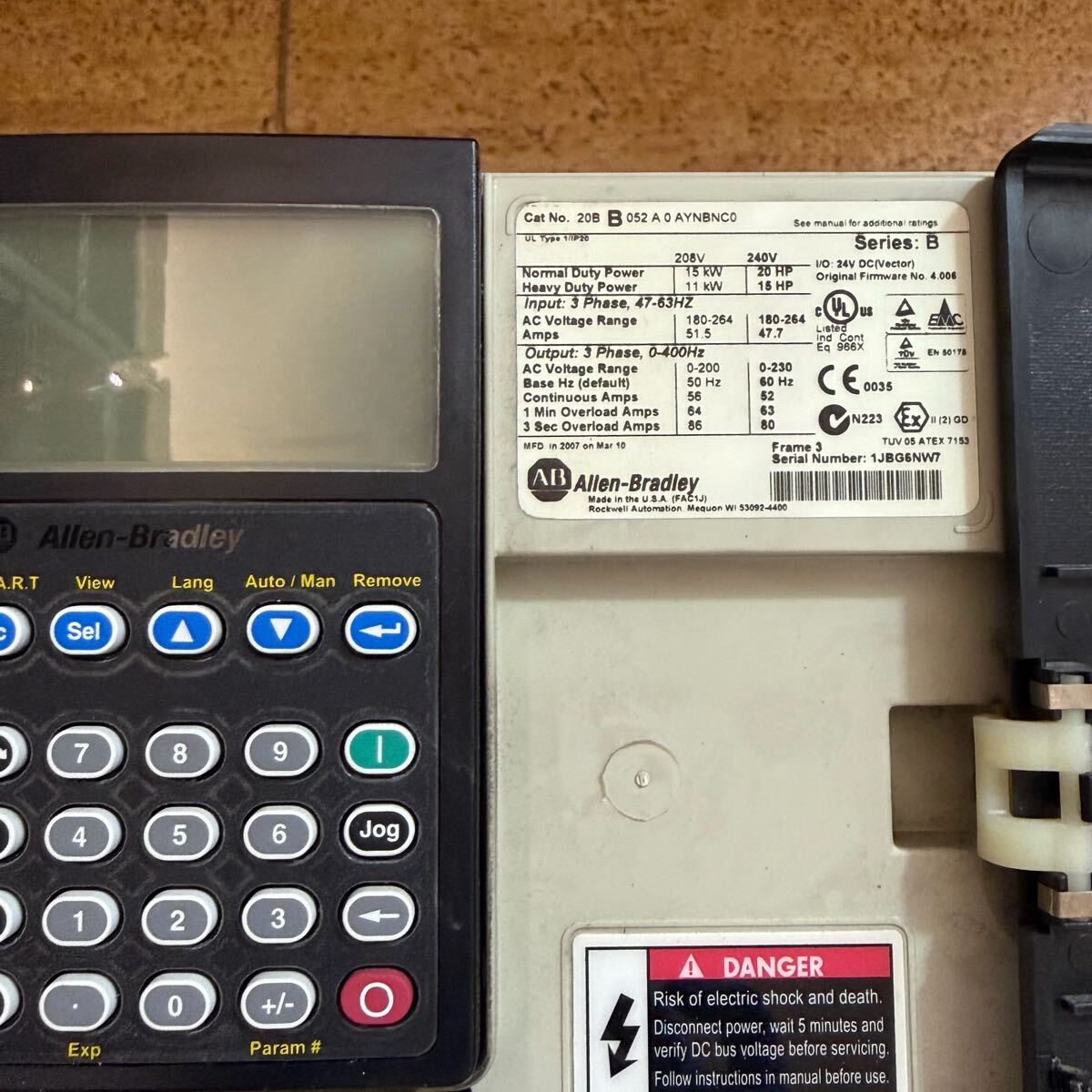 Allen Bradley PowerFlex 700 Inverter 20BB052A0AYNBNC0 [l1246660456]