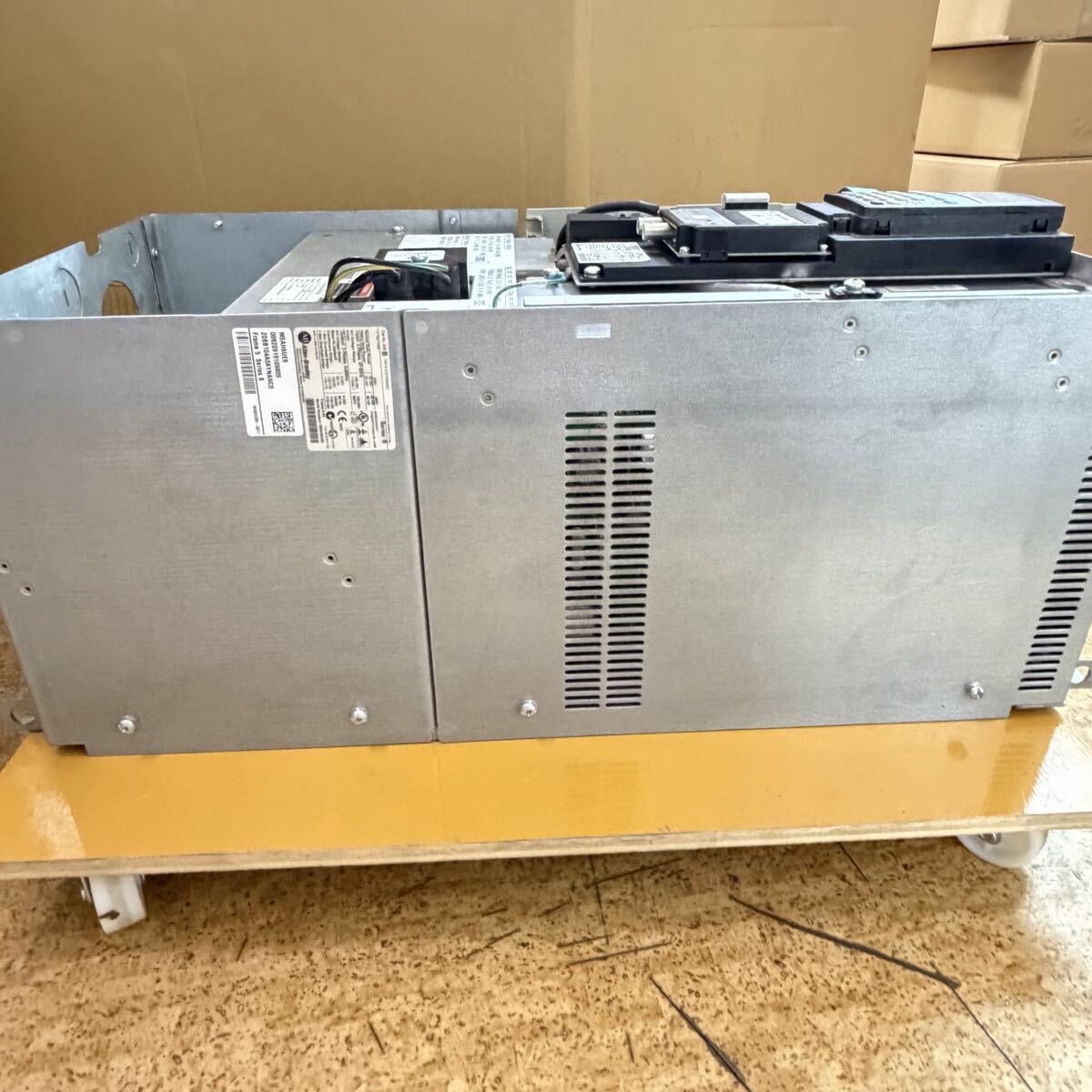 Allen Bradley PowerFlex 700 20B-B104A0AYNANC0 Inverter 30kW [n1246642944]