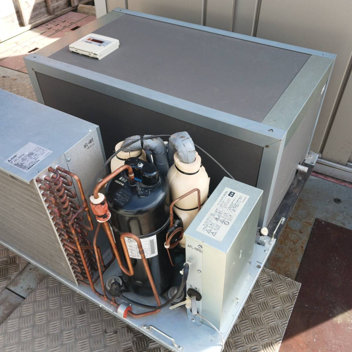 Mitsubishi Electric AFL-RP2A Cooling Unit 2HP 200V 50/60Hz [c1246866053]