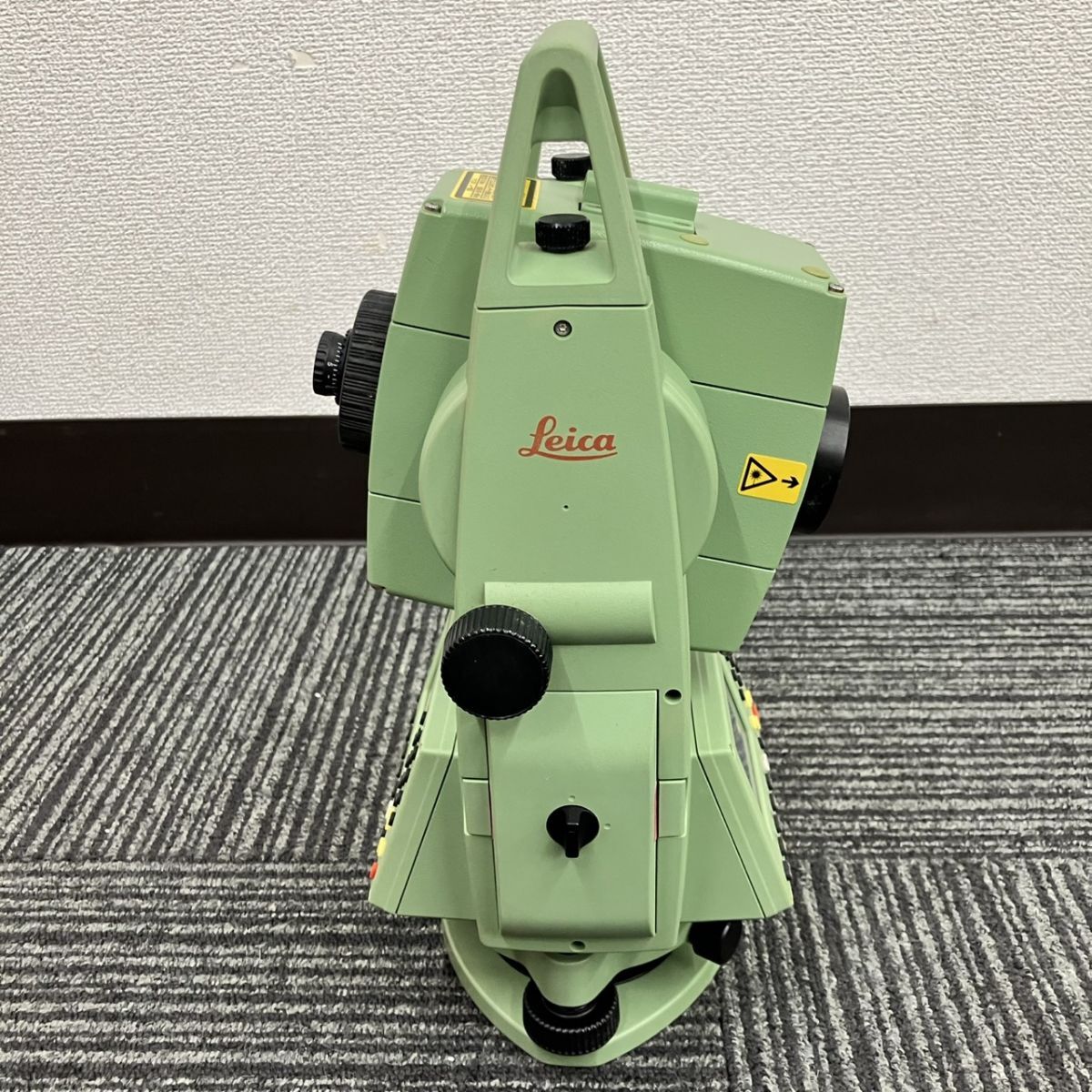 Leica TCR705S Total Station with Case [o1247167338]