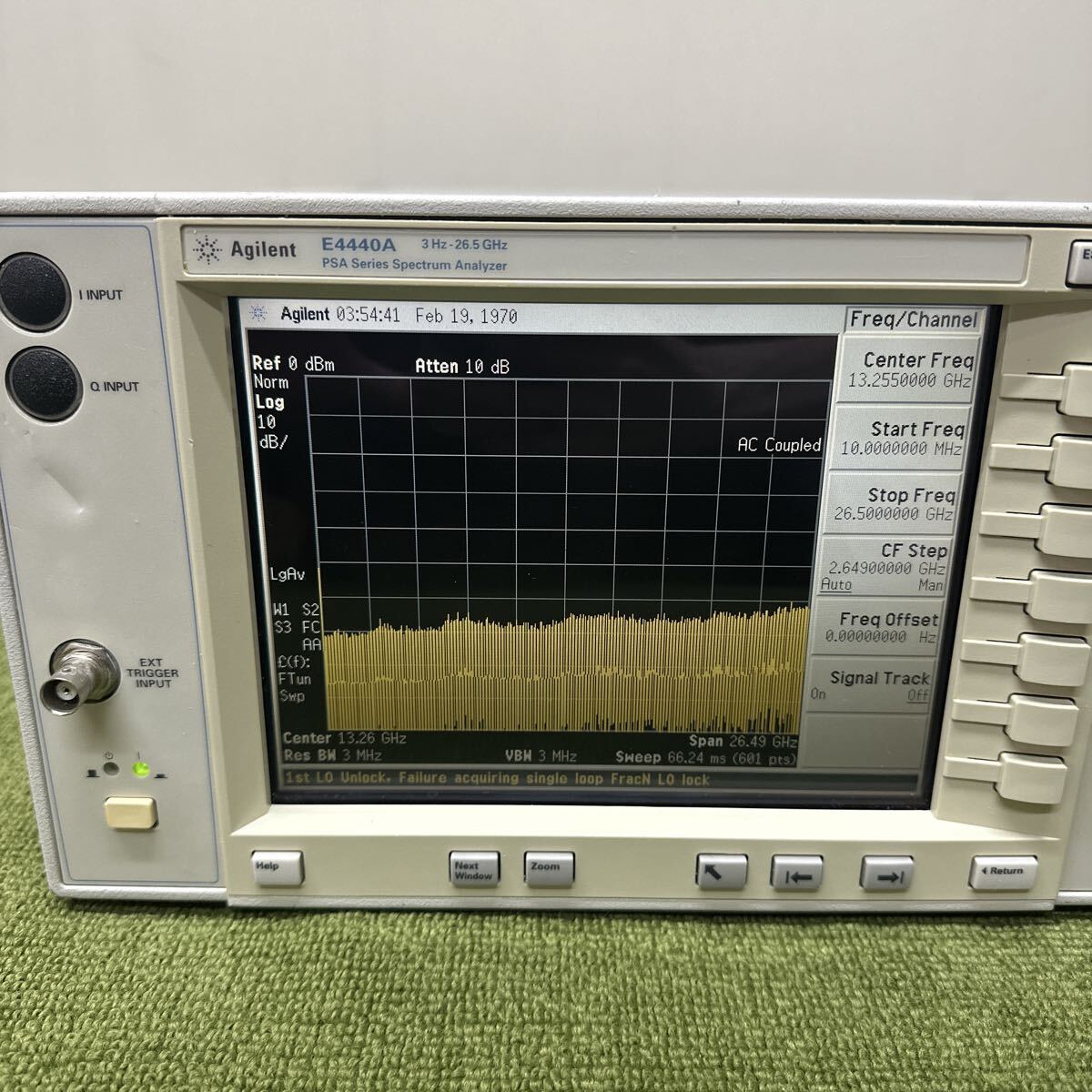 Agilent E4440A PSA Series Spectrum Analyzer 3Hz-26.5GHz [q1247292606]