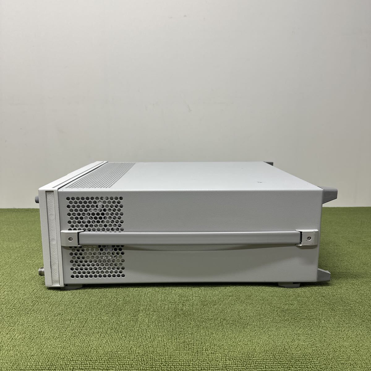Agilent E4440A PSA Series Spectrum Analyzer 3Hz-26.5GHz [q1247292606]