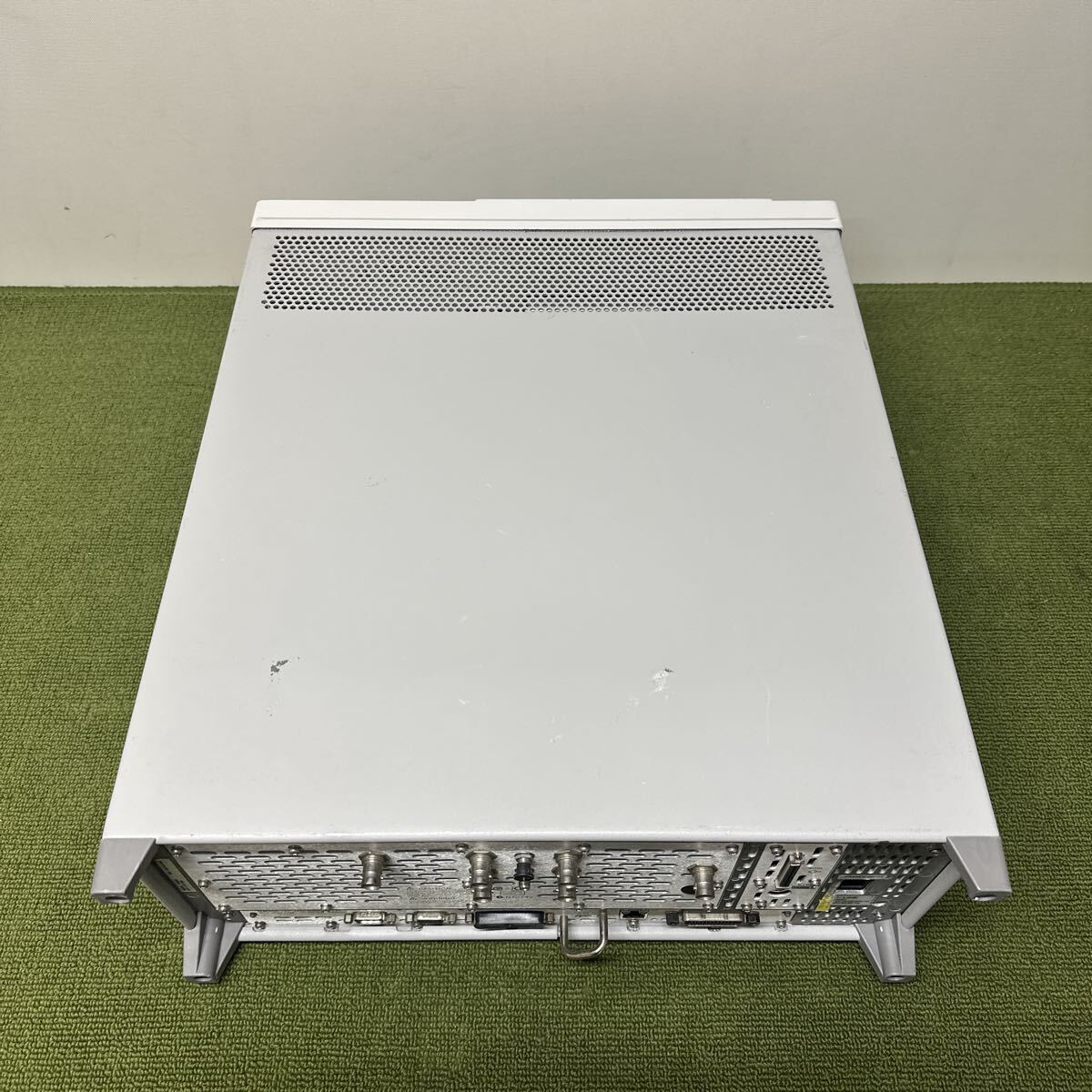 Agilent E4440A PSA Series Spectrum Analyzer 3Hz-26.5GHz [q1247292606]