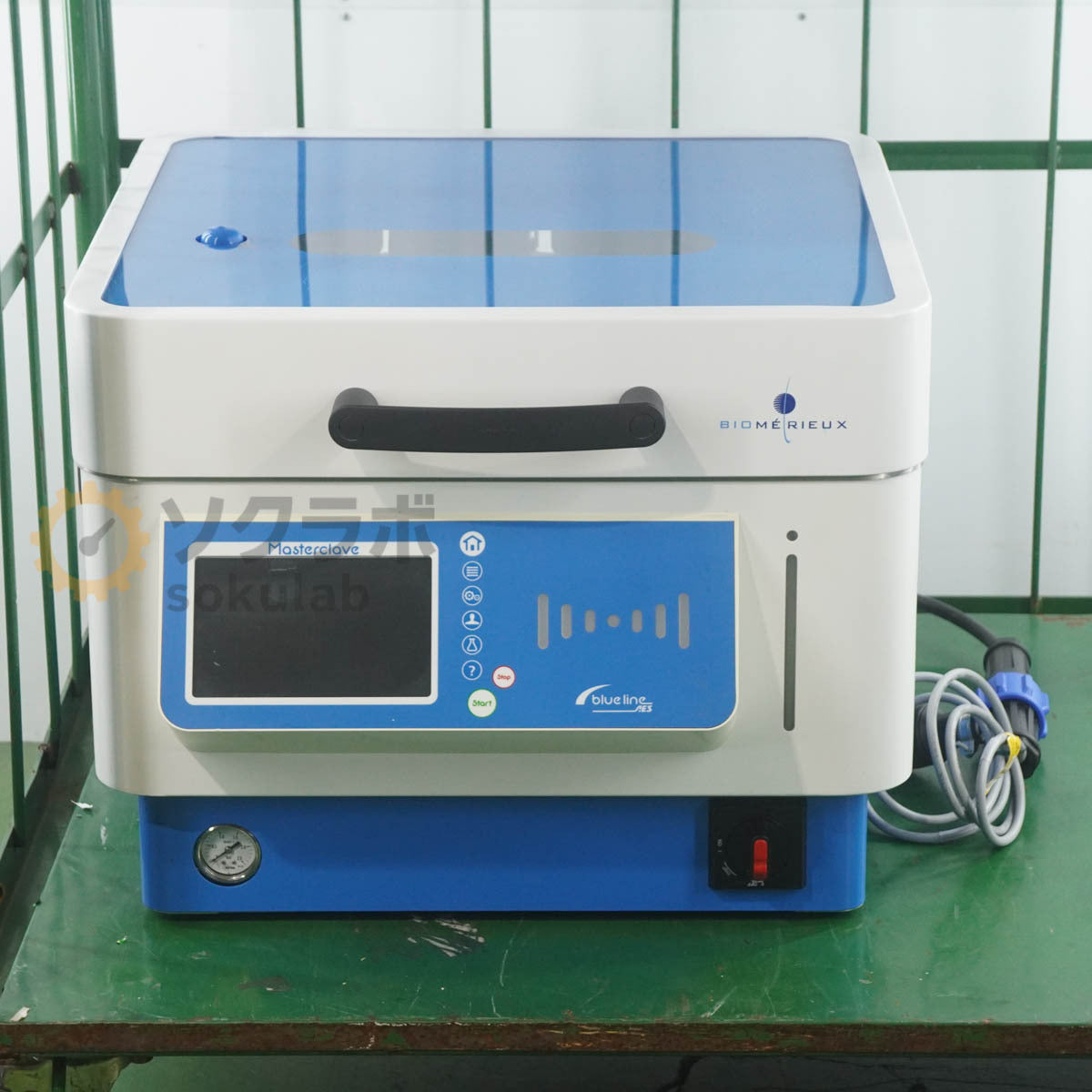 Biomerieux MASTERCLAVE 10 Automatic Media Sterilizer Single Phase 200V [c1247328897]